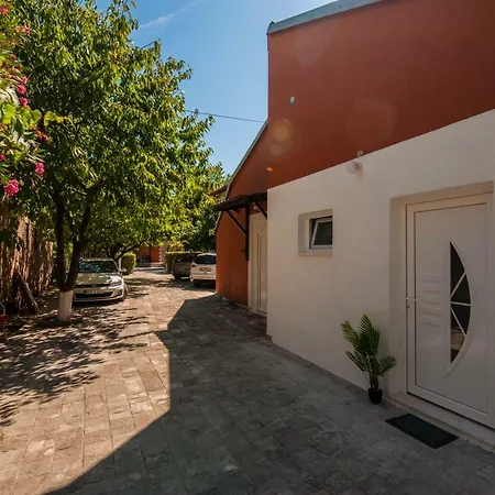 Apartmani Santa Barbara Trebinje Exterior photo